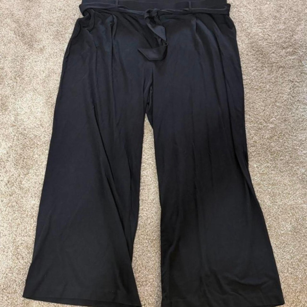 Calvin Klein Belted Wide Leg Flowy Pants Black 2X